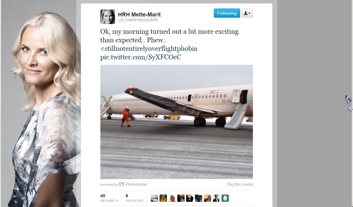 El Twitter de Mette-Marit La princesa Mette-Marit envío un «tweet» tras el incidente con la foto del avión siniestrado (Foto: Captura de Twitter)
