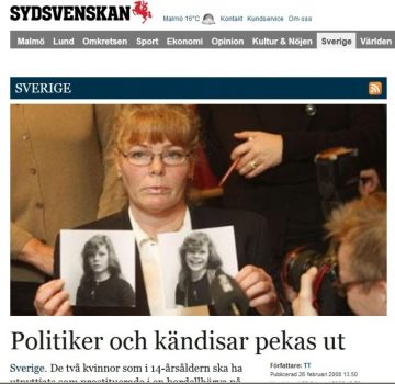Eva Bengstsson, una de las ex prostitutas, muestra en el juicio las fotos de cuando ella tenía 14 años y trabajaba en el burdel de los políticos y ministros de Palme (Foto: Captura Sydsvenskan)