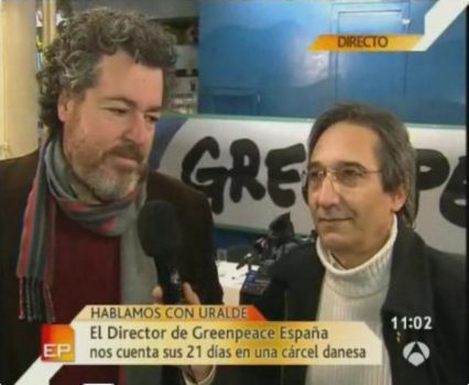 Imagen de la entrevista en directo desde Copenhague con Juan López de Uralde. (Foto: Captura TV - © JMNoticias)