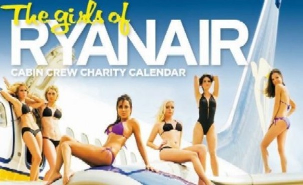 Las azafatas de Ryanair posan en bikini para el nuevo calendario cuya venta tendrá fines benéficos. (Foto: Ryanair)