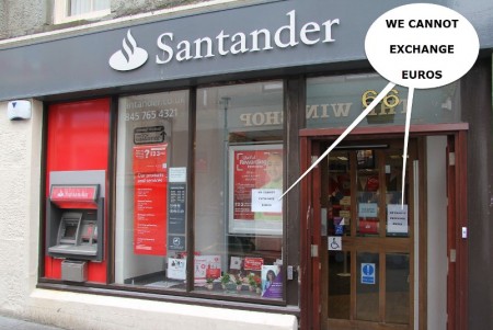 Oficina abierta al público de la filial del Banco de Santander en Lerwick, en las Islas Shetland. (Foto: © JM Noticias) - Pulsar para ampliar