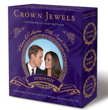 Los británicos adoran la monarquía, pero no lo suficiente como para llevarse a la cama la foto de miembros de la realeza. (Foto: Crown Jewels) - PULSAR PARA AMPLIAR -