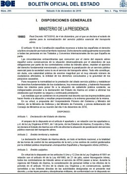 El BOE del 4 de diciembre del 2010 publicaba el polémico y chapucero decreto contra los controladores. (Foto BOE)